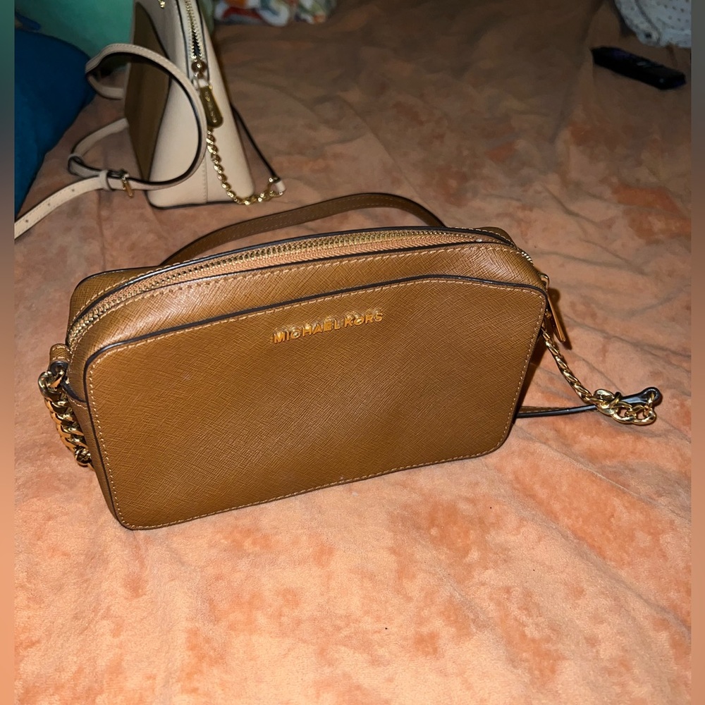 michael kors crossbody bag